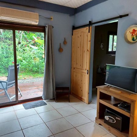 Casa Oceana Bed & Breakfast Бокас-дель-Торо Экстерьер фото